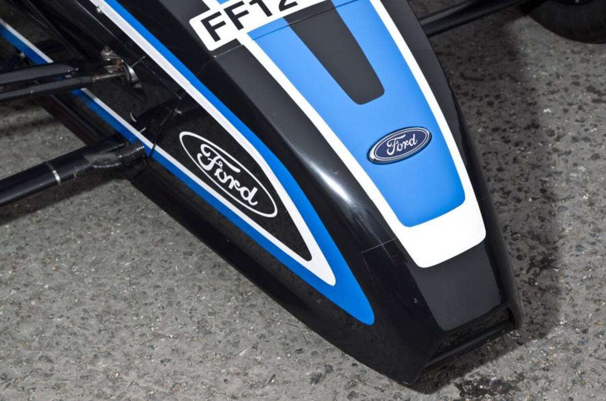 Formula Ford nose