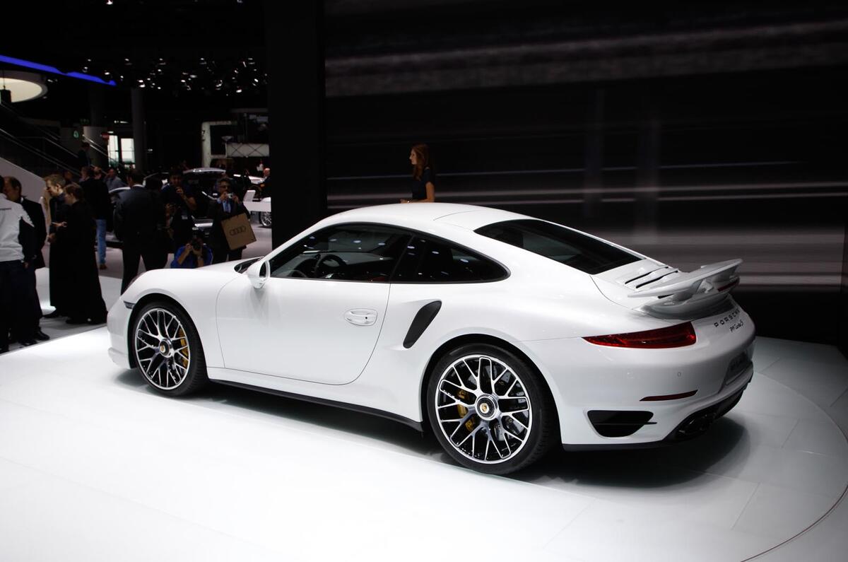 no title Frankfurt motor show 2013: Porsche 911 Turbo