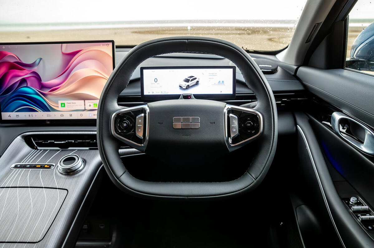 Geely Starray EM i review 10