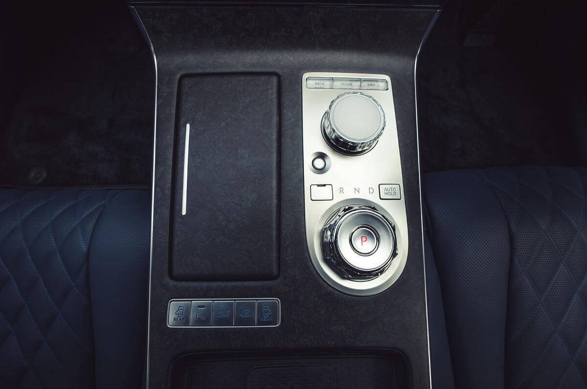 Genesis Electrified G80 : essai 012 console centrale