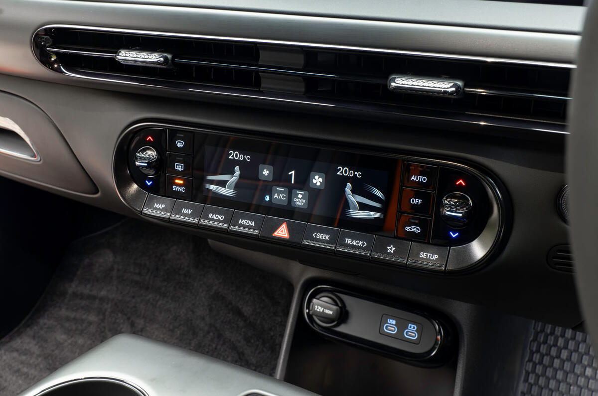 Genesis GV6 Magma review 2026 019