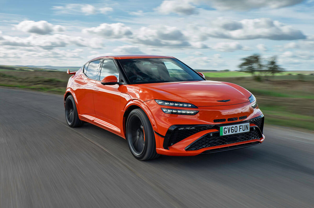 Genesis GV6 Magma review 2026 024