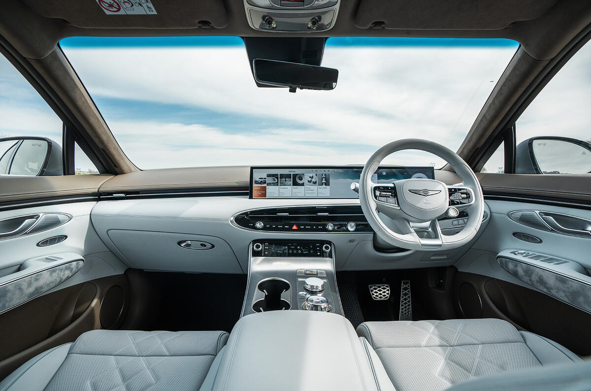 genesis gv70 electrified 013 genesis gv70 electrified 013