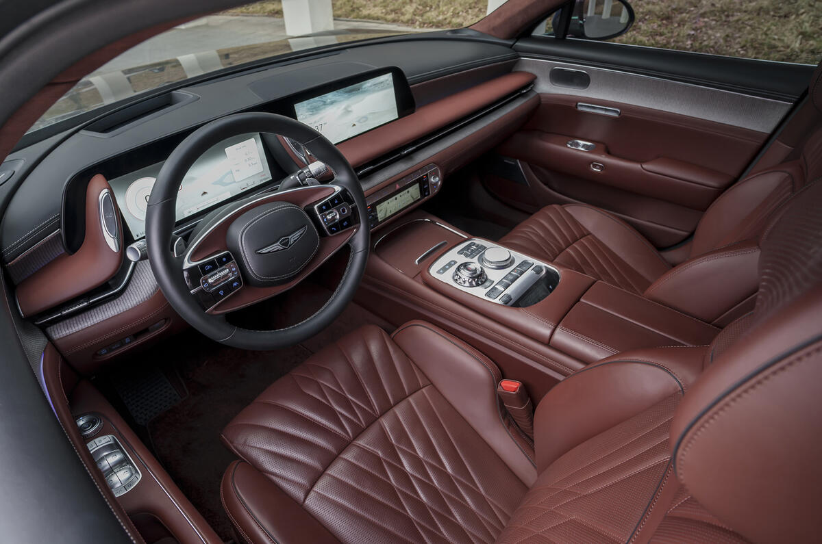 Genesis G90 front interior Genesis G90 front interior