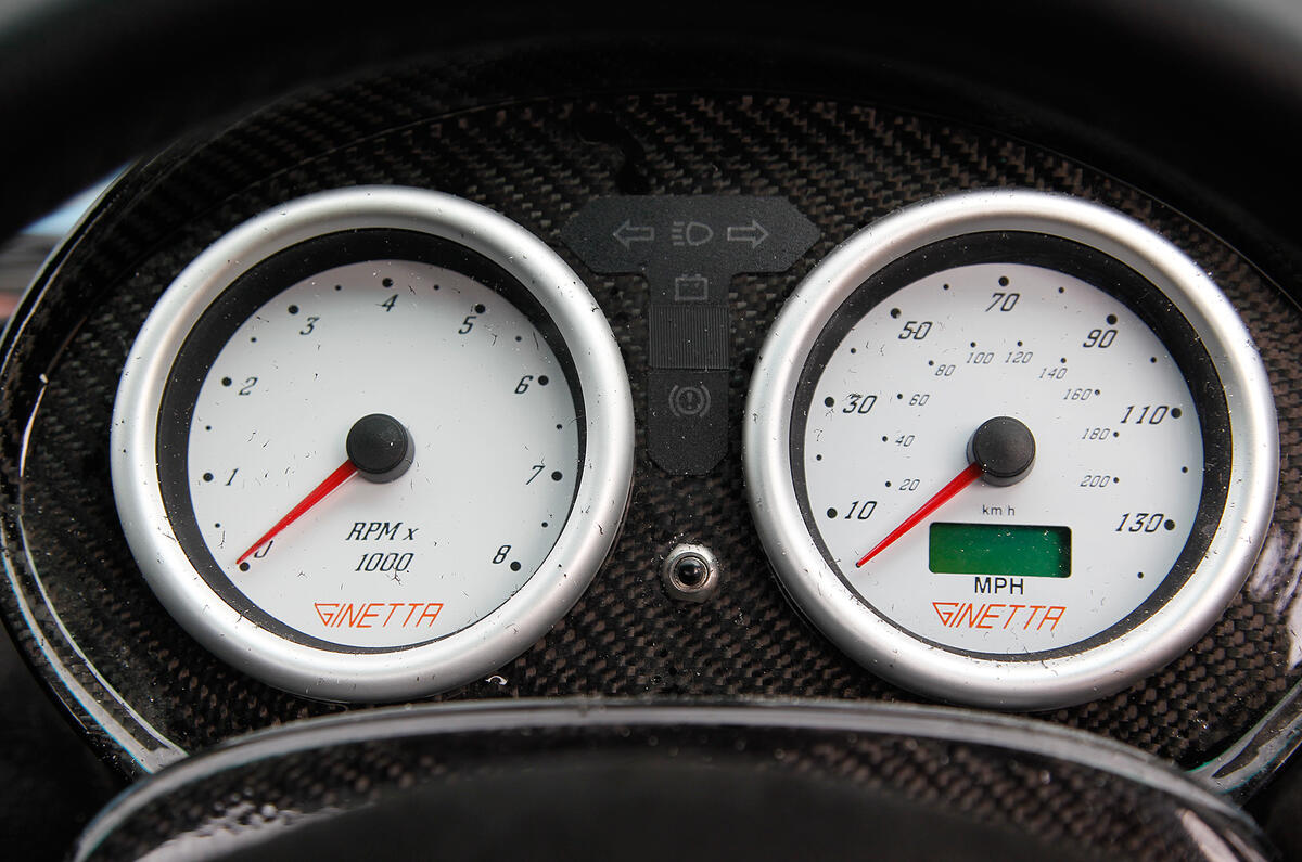 Ginetta G40 instrument cluster