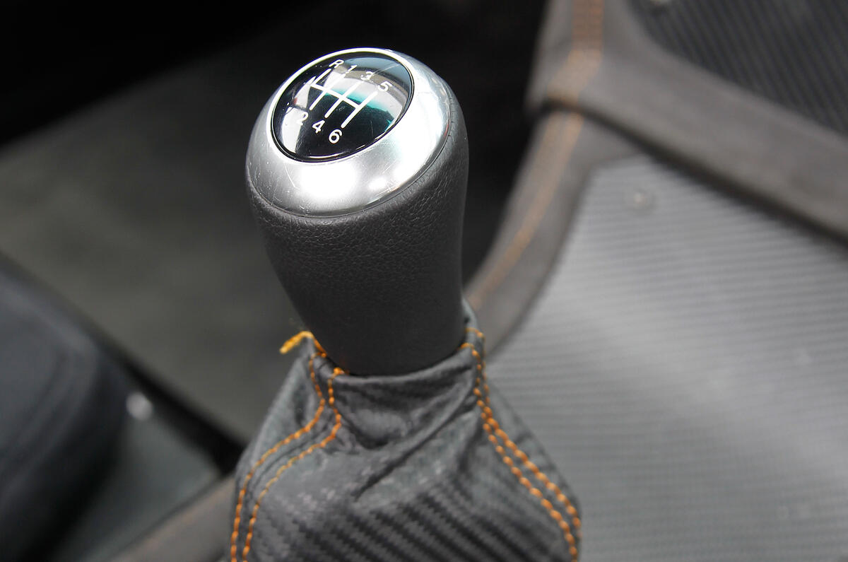 Ginetta G40 manual gearbox