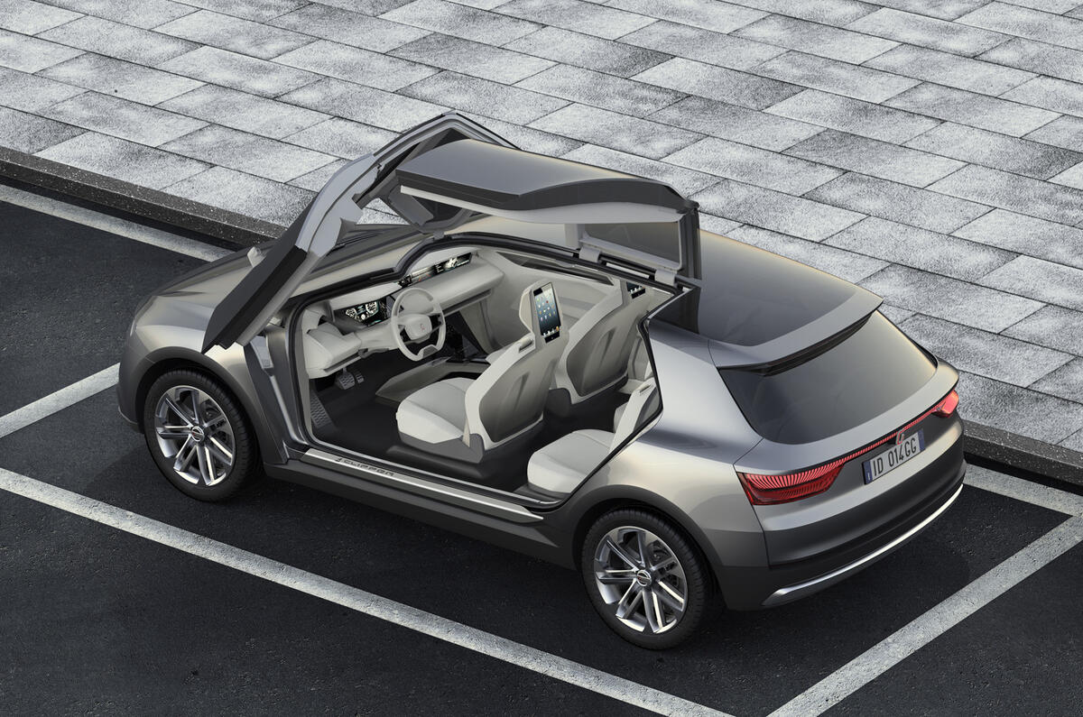 Giugiaro Clipper six seat MPV premieres