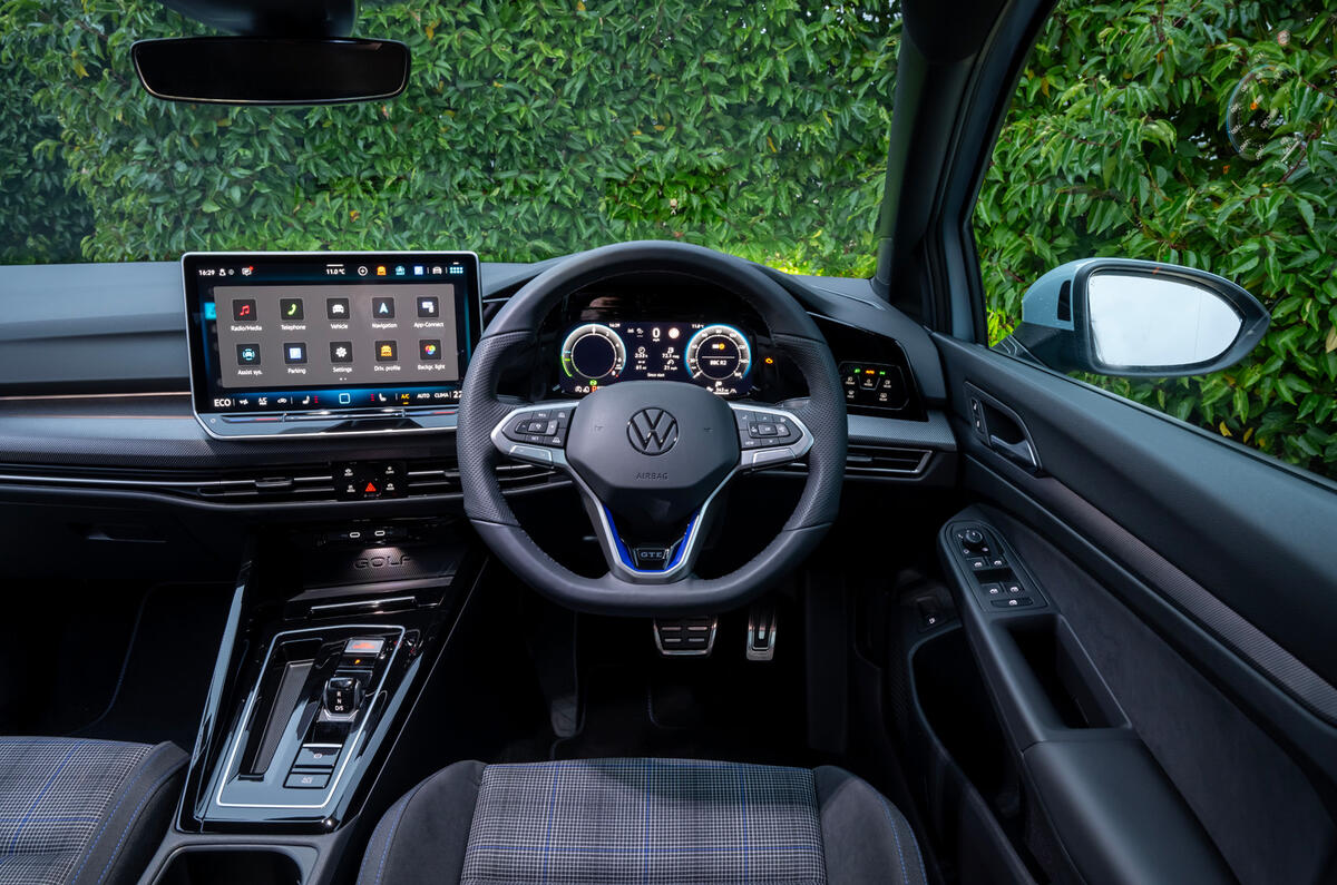 Golf GTE review   front interior Golf GTE review   front interior