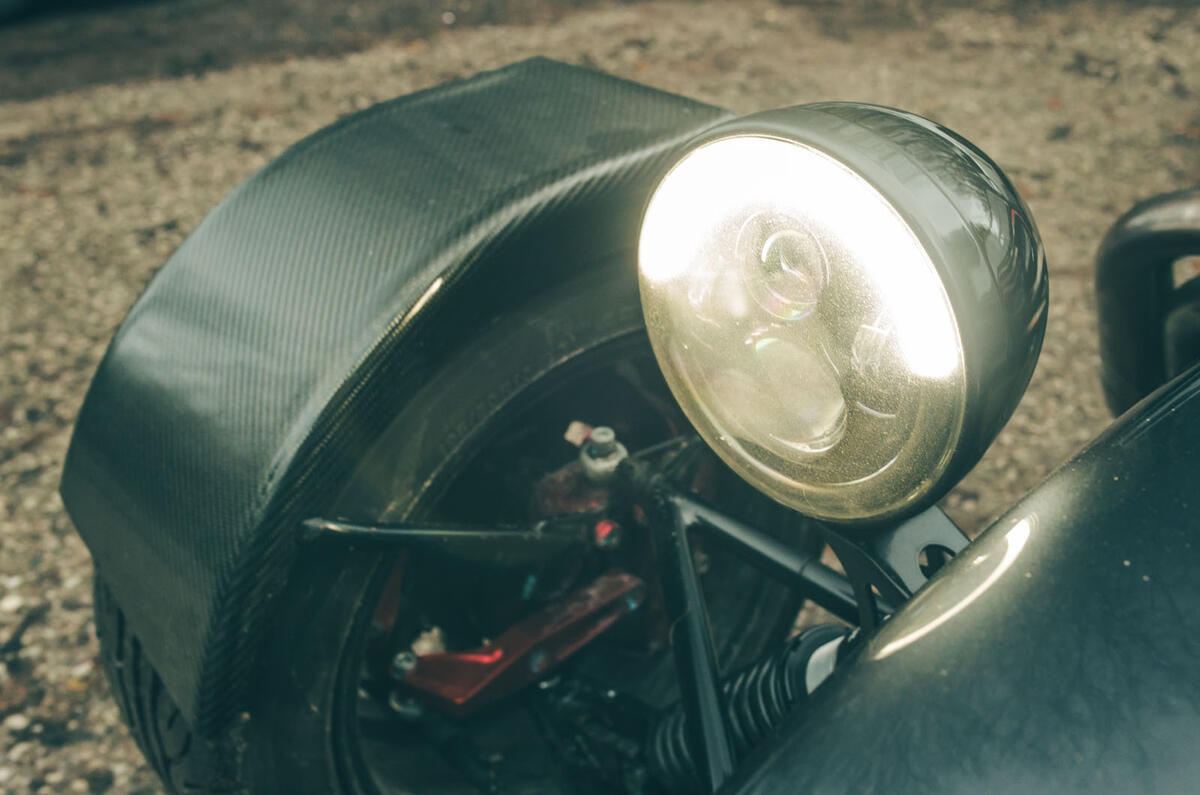 great british sportscars gbs zero 2024 headlight 46