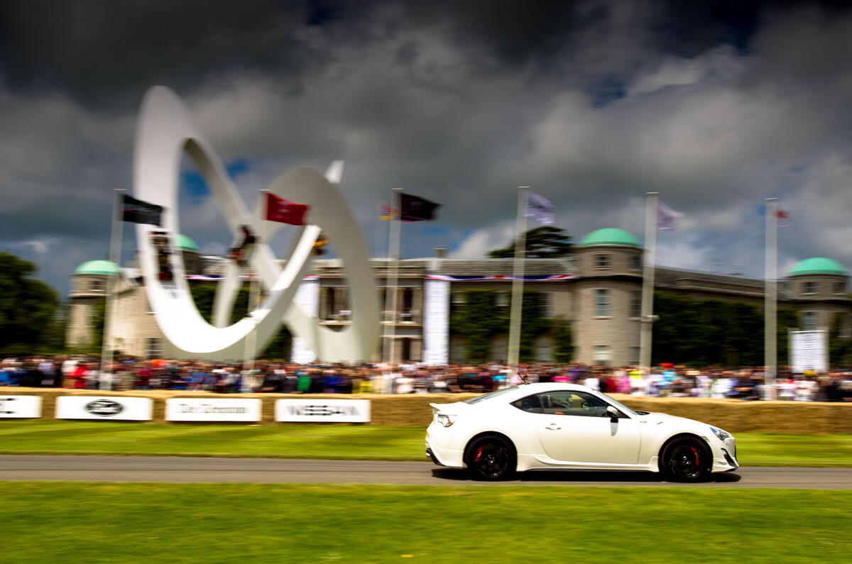 Win a Toyota GT86 race car drive at Goodwood