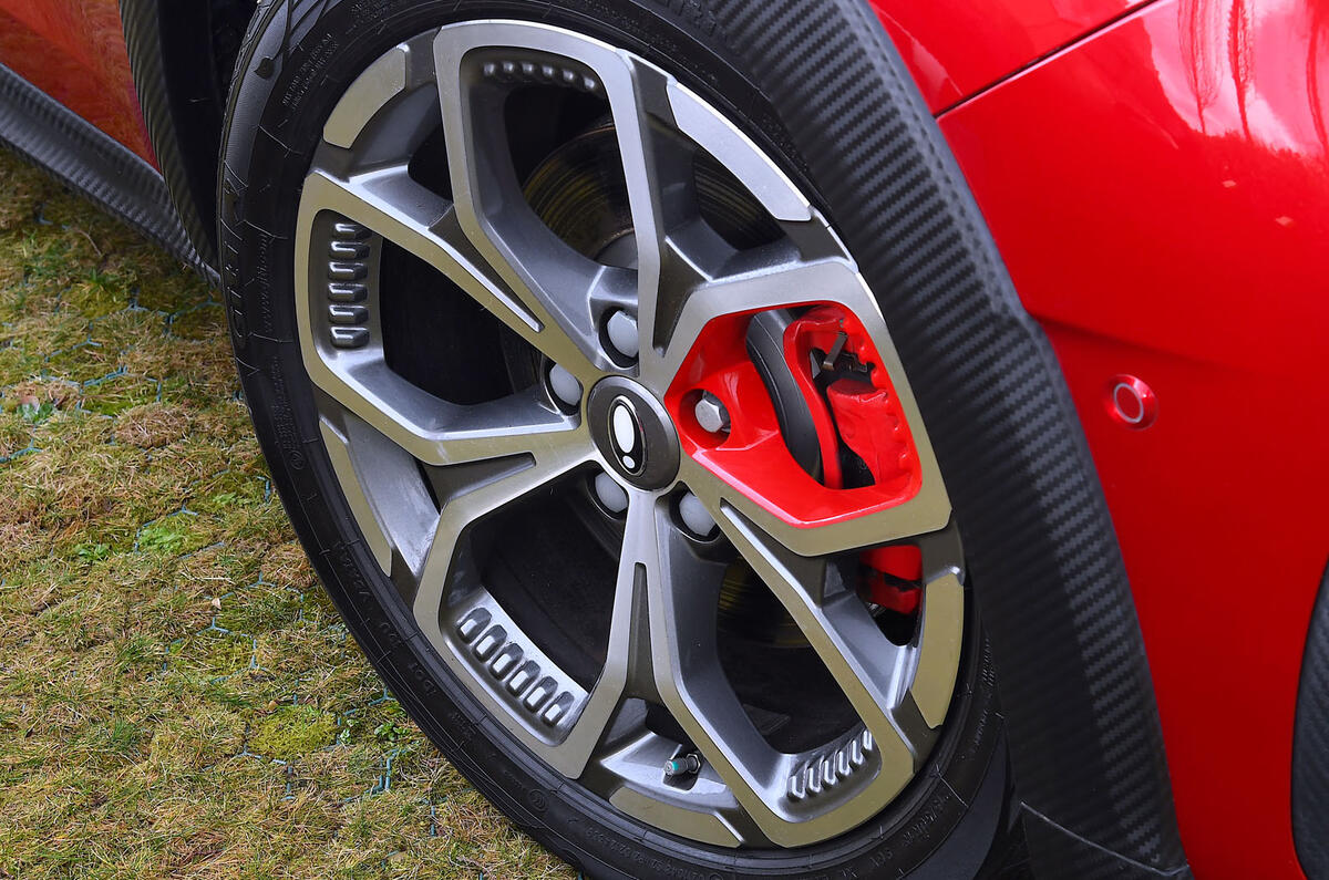 GWM Ora 03 GT   front wheel