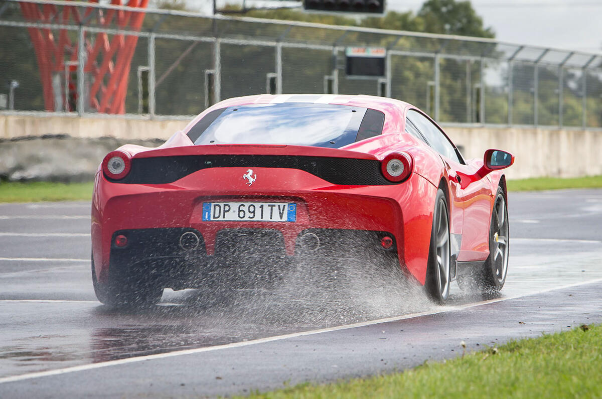 Britain’s Best Driver’s Car 2014 - the supercars Britain’s Best Driver’s Car 2014 - the supercars