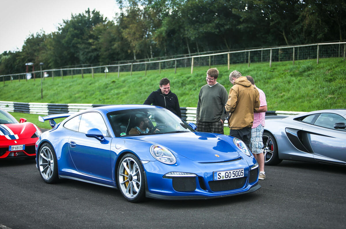Britain’s Best Driver’s Car 2014 - the supercars Britain’s Best Driver’s Car 2014 - the supercars