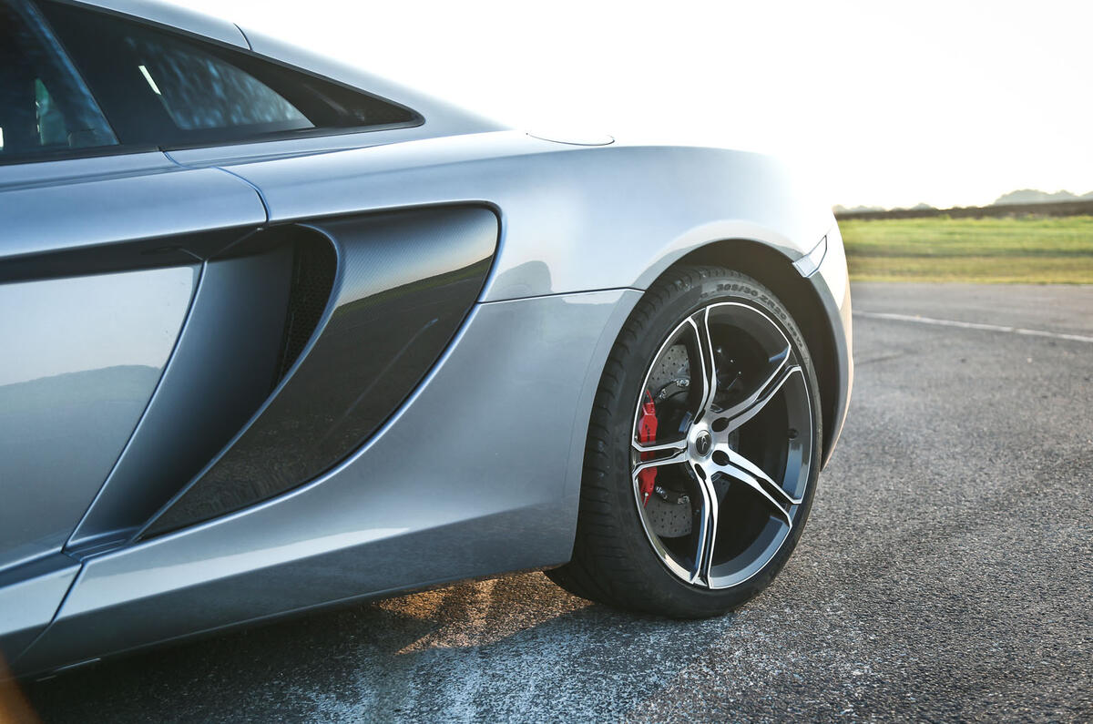 Britain’s Best Driver’s Car 2014 - the supercars Britain’s Best Driver’s Car 2014 - the supercars