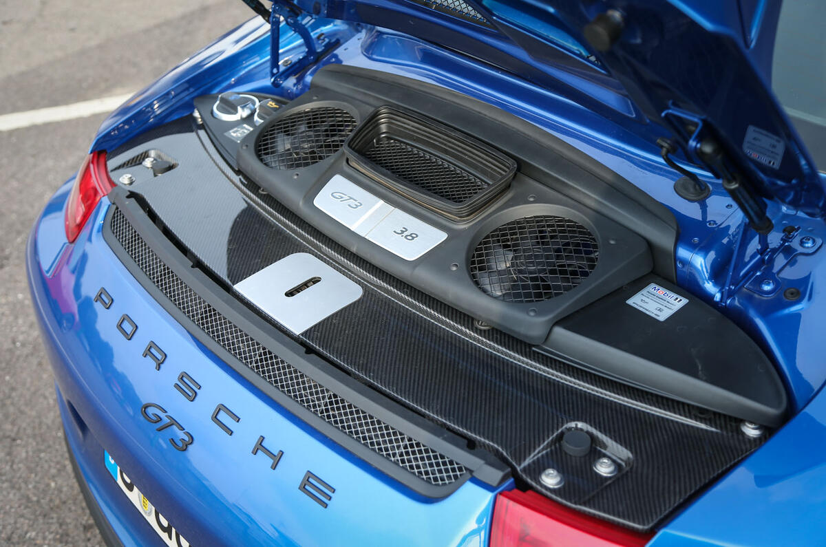 Britain’s Best Driver’s Car 2014 - the supercars Britain’s Best Driver’s Car 2014 - the supercars