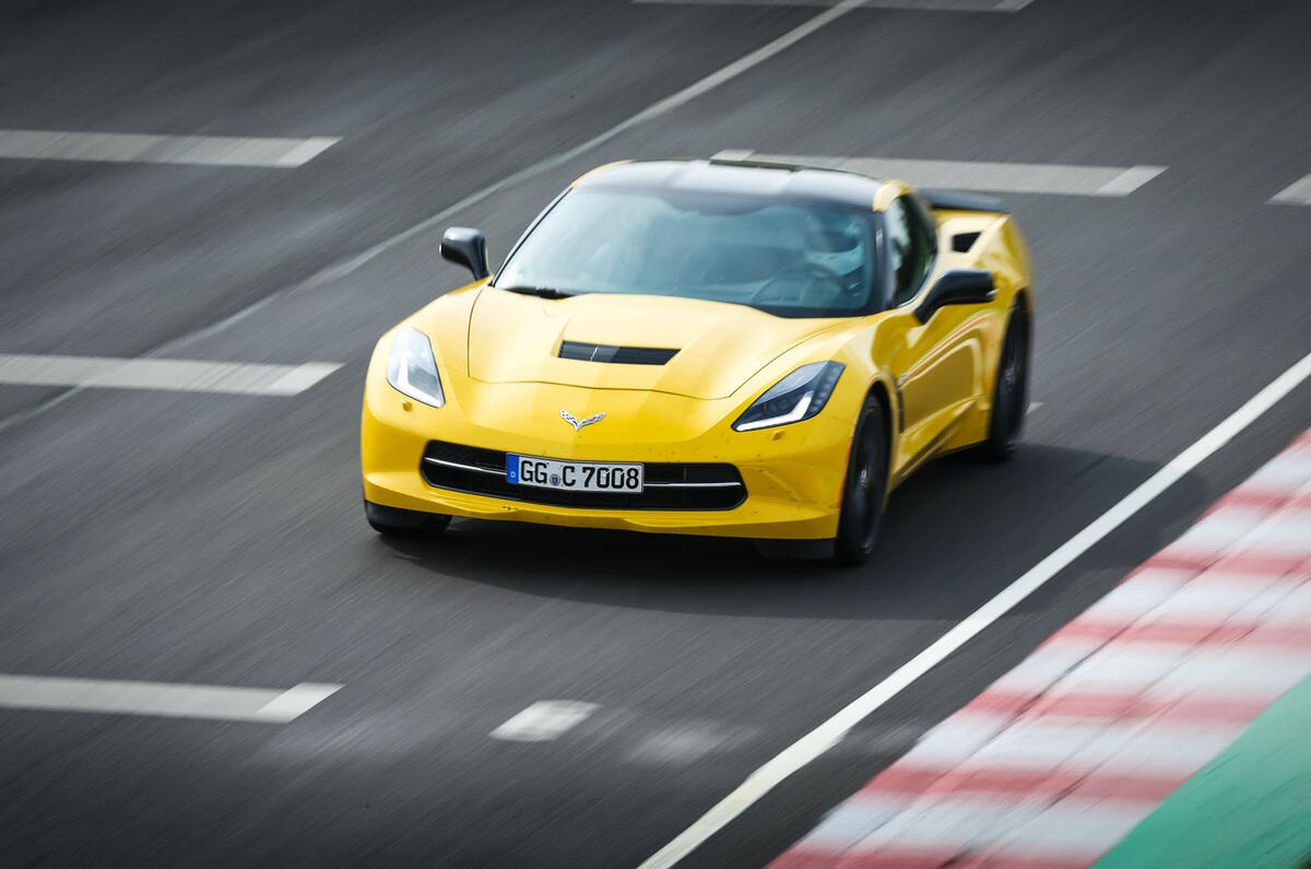 Britain’s Best Driver’s Car 2014 - the V8 muscle cars Britain’s Best Driver’s Car 2014 - the V8 muscle cars