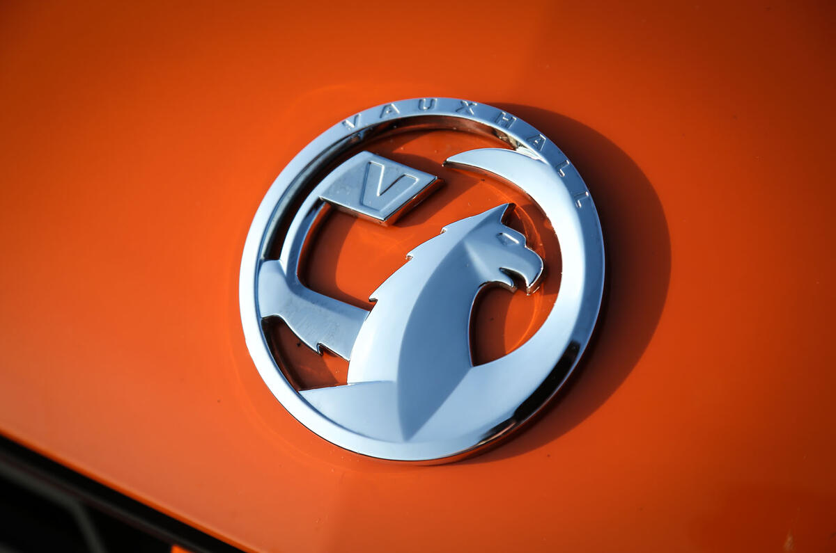 Britain’s Best Driver’s Car 2014 - the V8 muscle cars Britain’s Best Driver’s Car 2014 - the V8 muscle cars