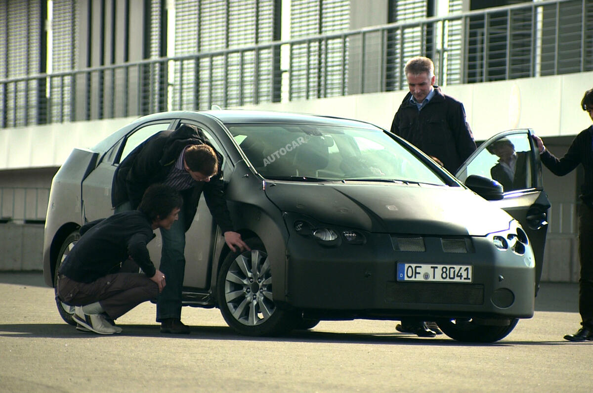 “Two generation” step for new Civic