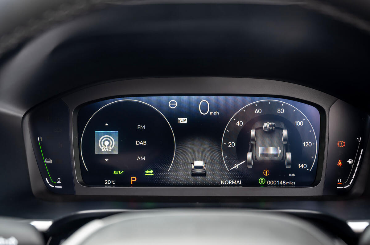 Honda CR-V review 2023 016 dials