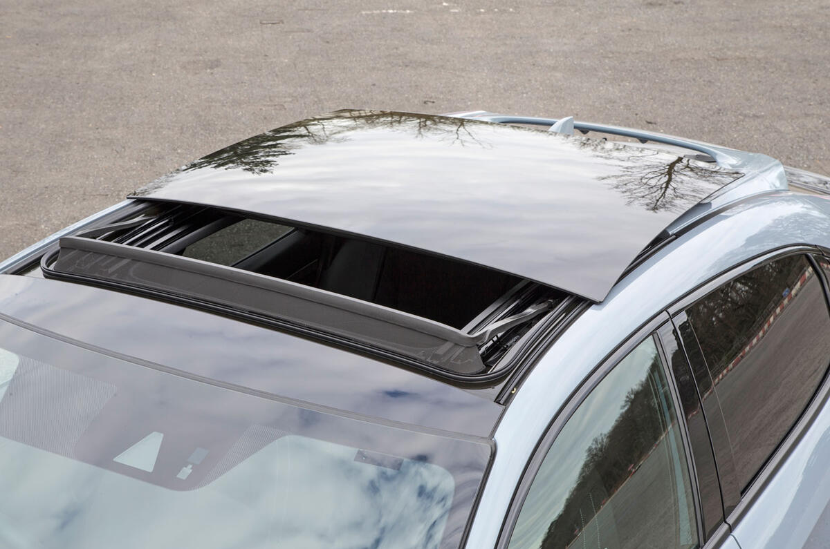 Honda Civic panoramic sunroof