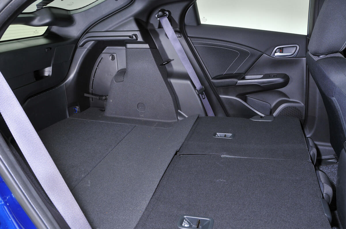 Honda Civic seating flexibility