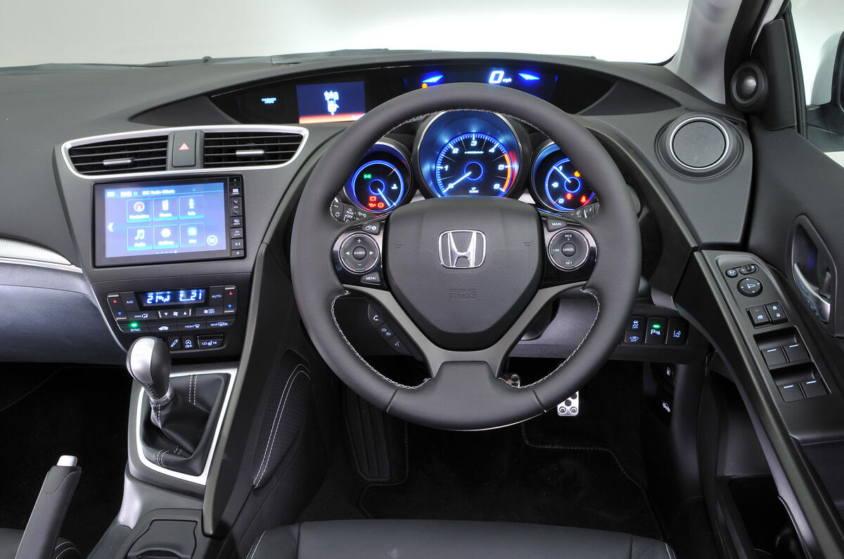 Honda Civic Tourer dashboard