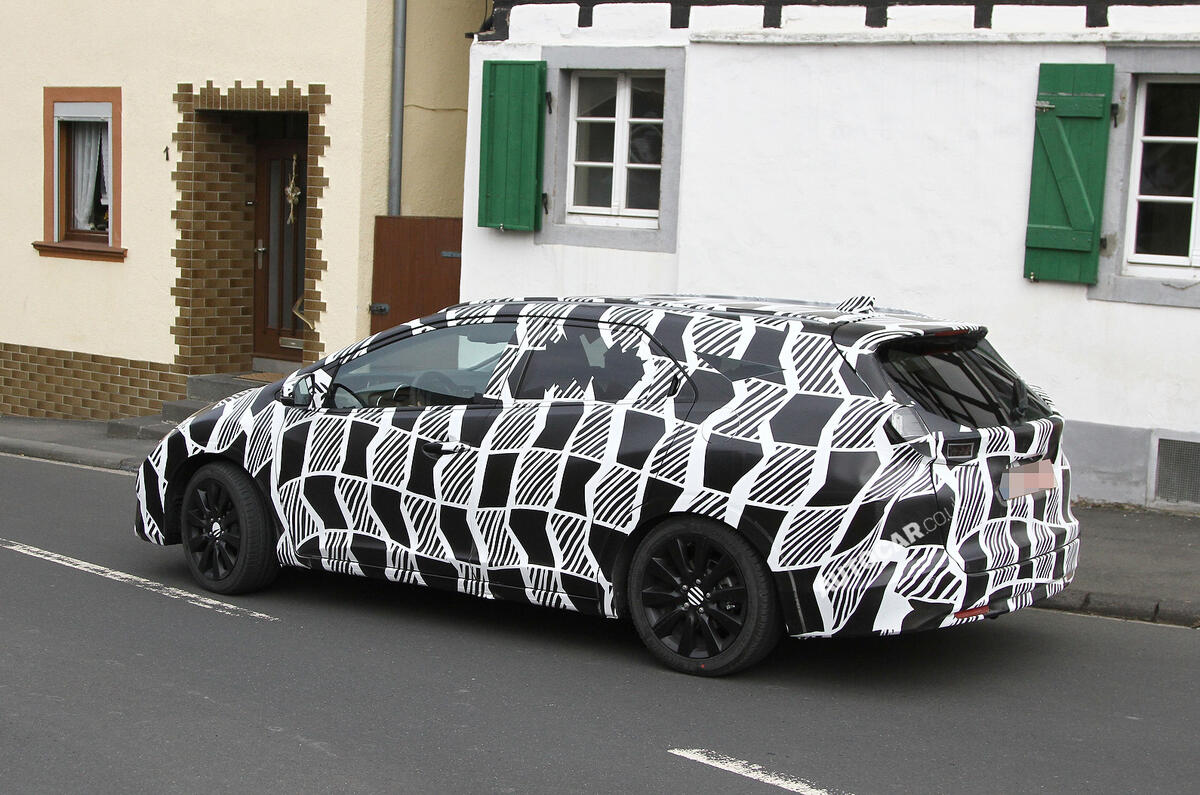 New Honda Civic estate spotted