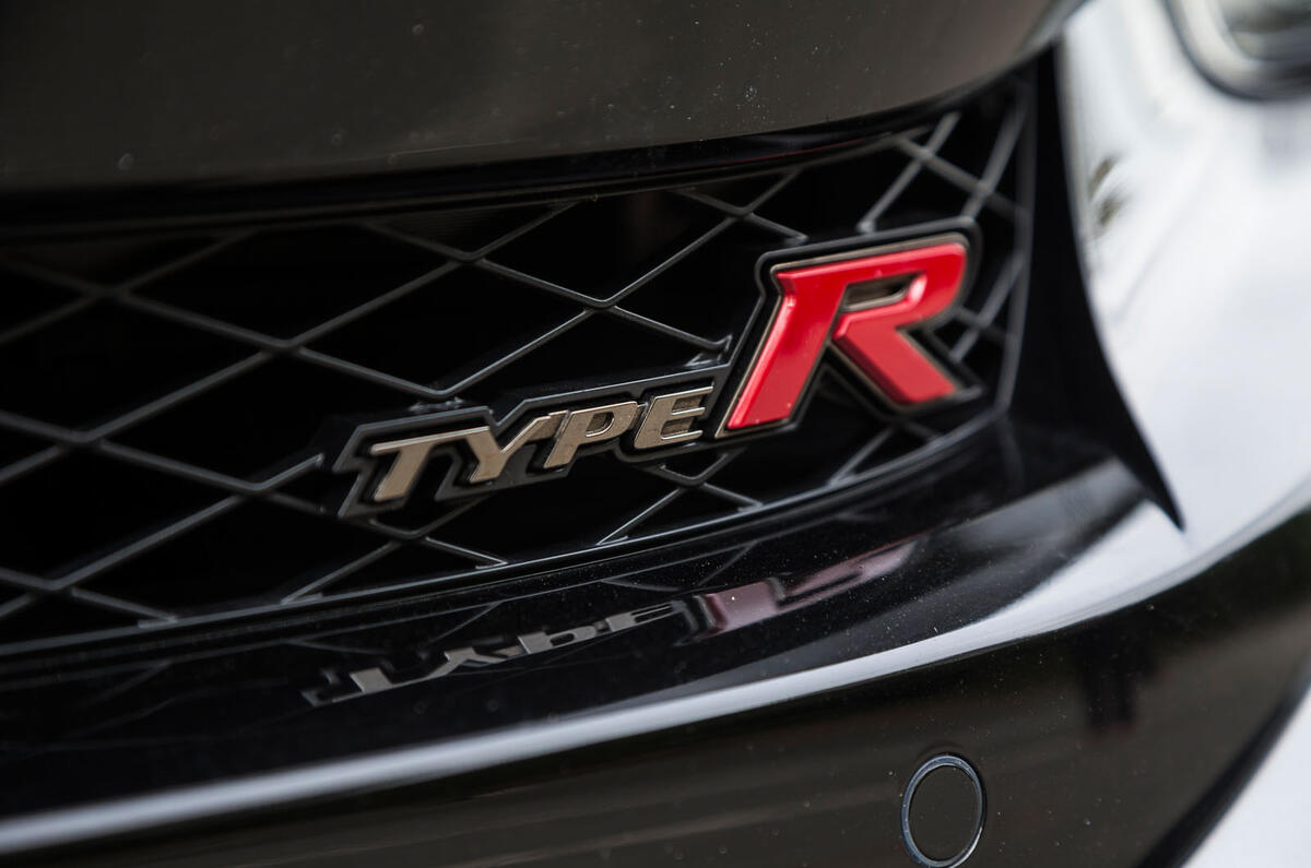 Honda Civic Type R badging