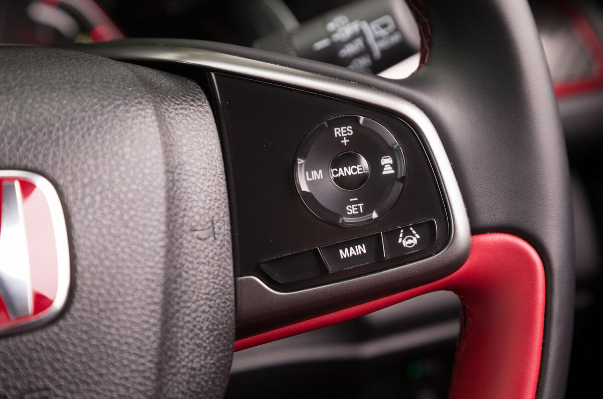 Honda Civic Type R cruise control