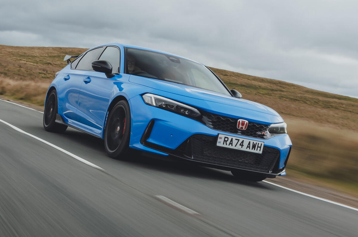 Honda Civic Type R front tracking