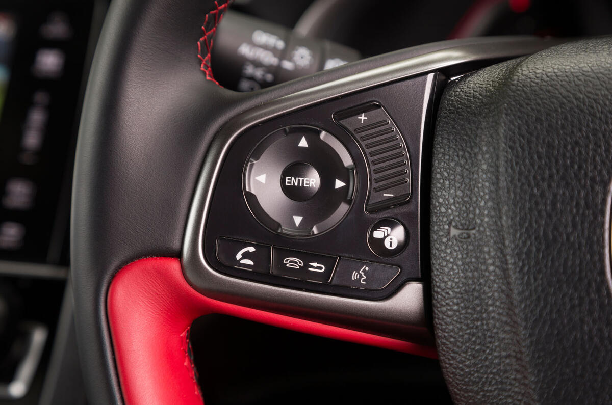 Honda Civic Type R steering wheel controls