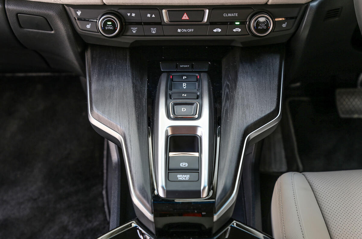 Honda Clarity FCV automatic gearbox