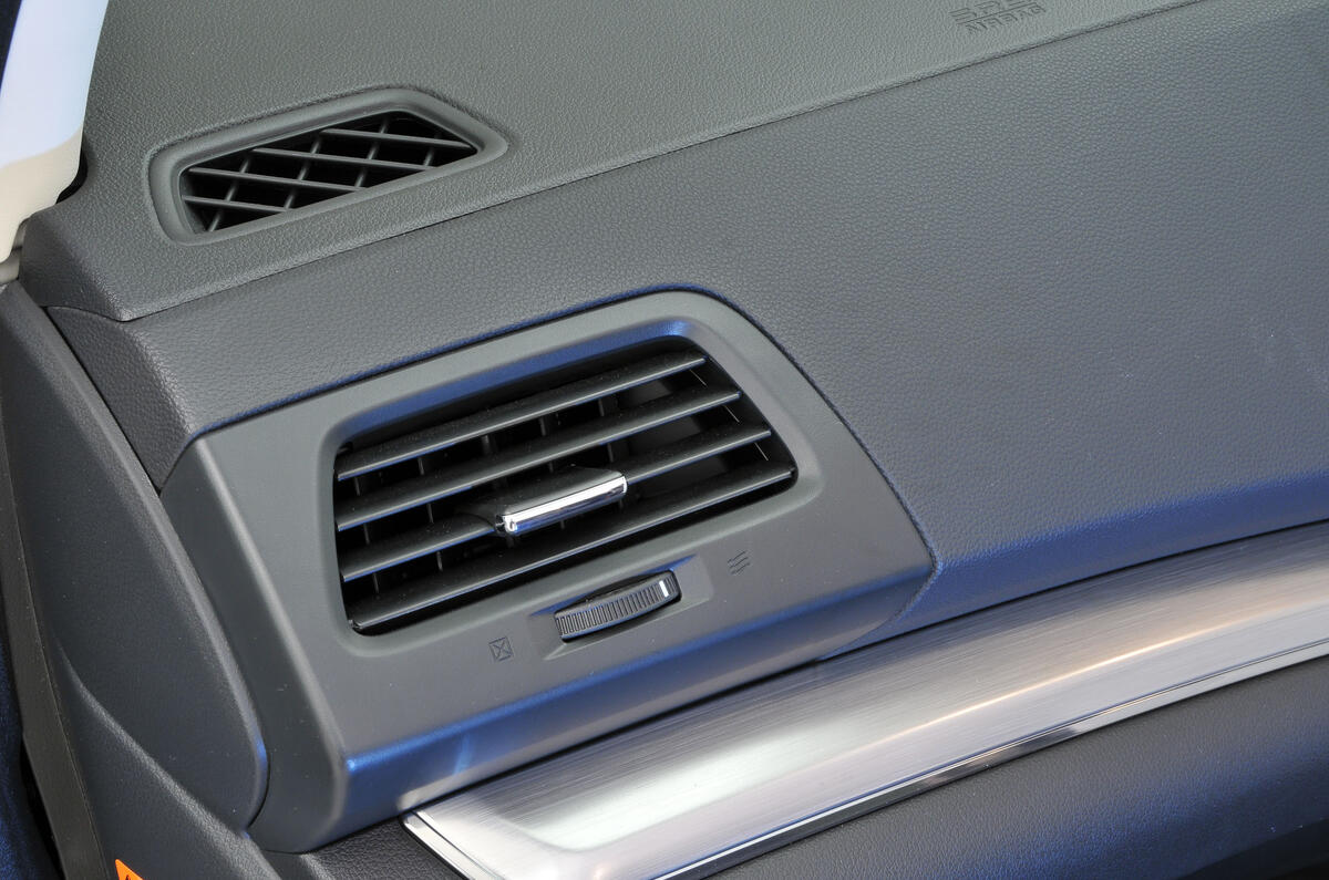 Honda CR-V air vents