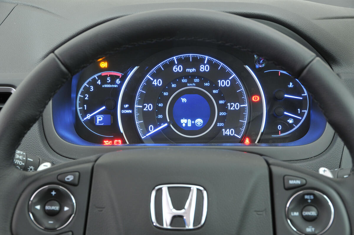 Honda CR-V instrument cluster