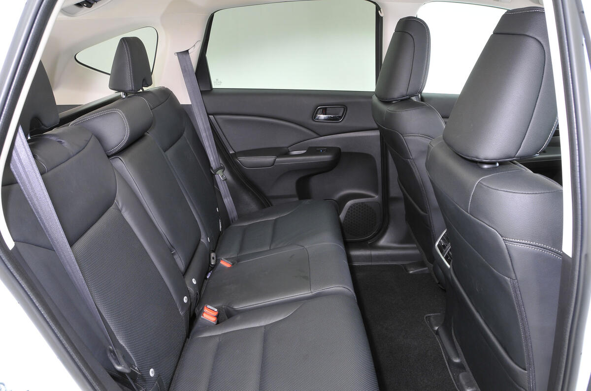 Honda CR-V rear seats