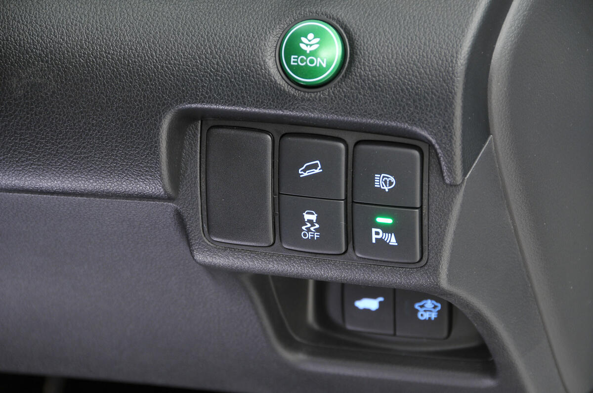 Honda CR-V switchgear