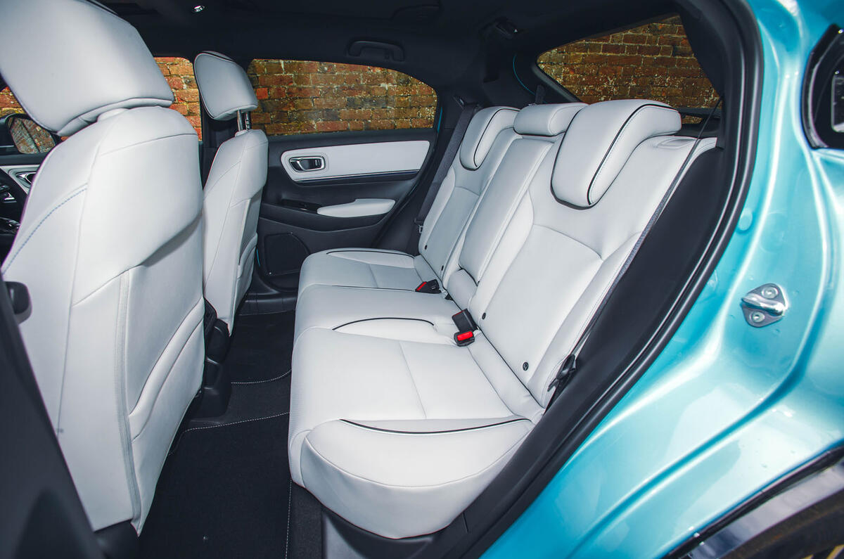 honda eny1 review 2023 013 back seats
