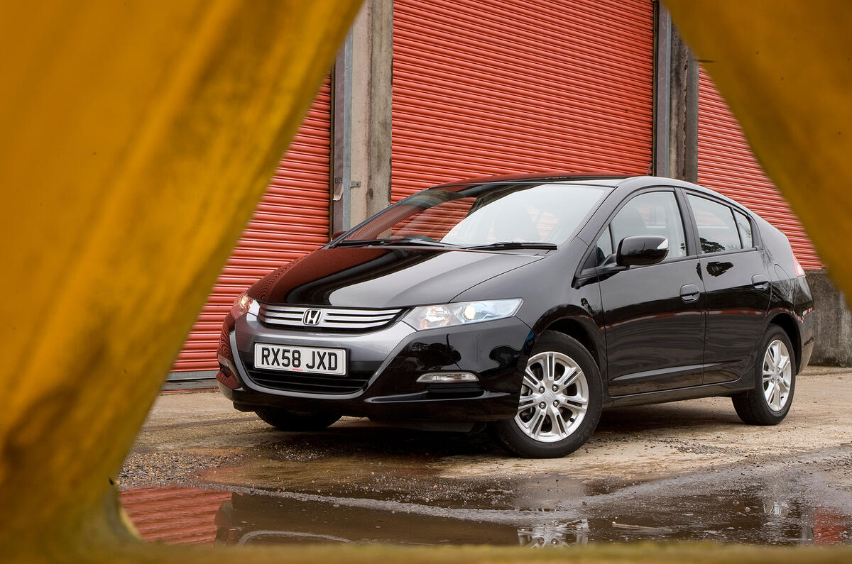 CVT is the only transmission option. It might help improve efficiency but it’s not the smoothest 3 star hybrid Honda Insight