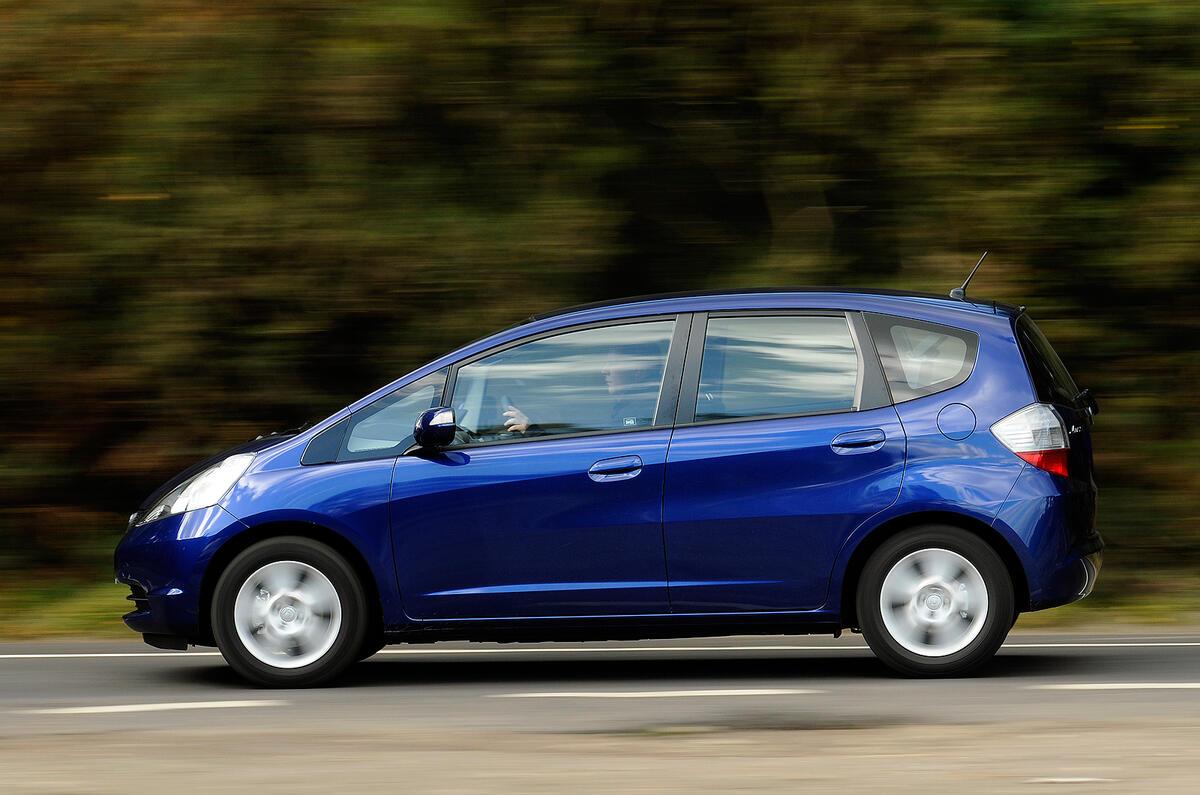The short, snatch-free gearshift is among the sweetest in production Honda Jazz side profile
