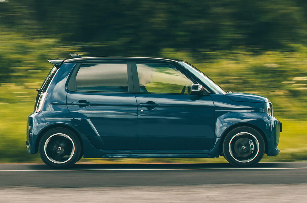 Honda Super N review 002