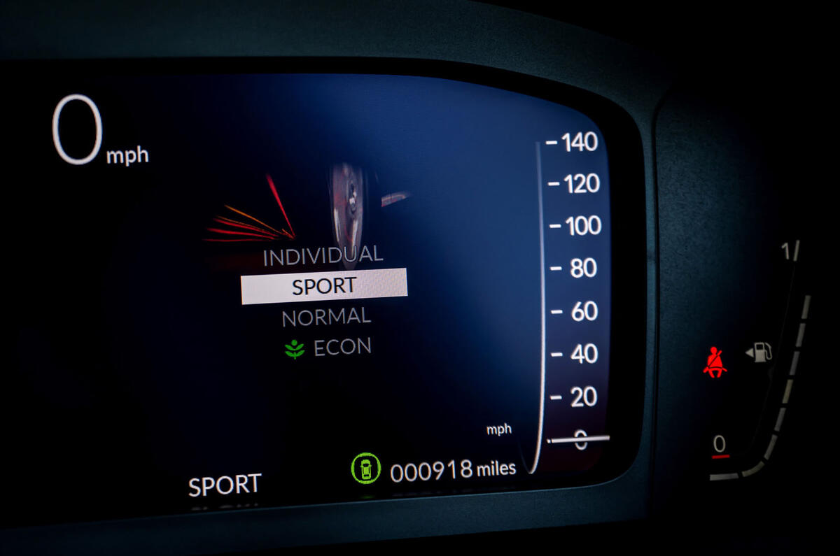 Honda Civic e HEV 2025 Review drive modes 487 Honda Civic e HEV 2025 Review drive modes 487
