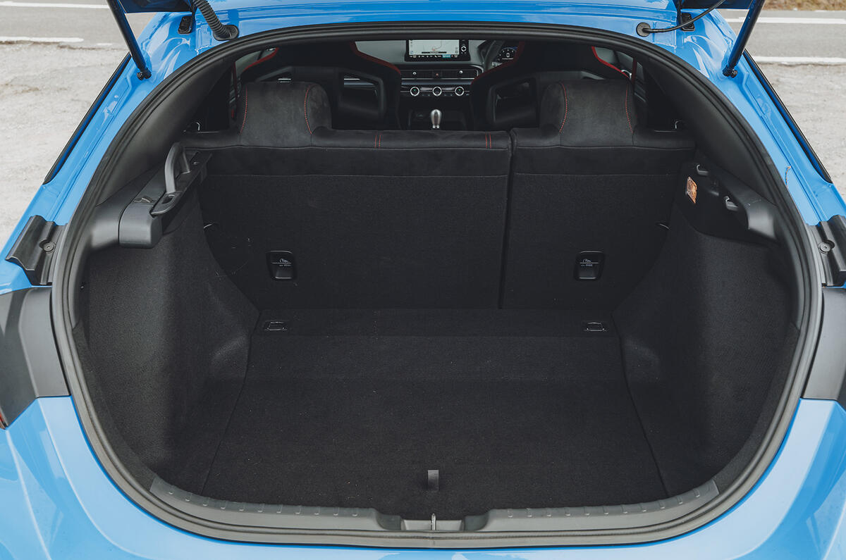 Honda Civic R boot Honda Civic R boot