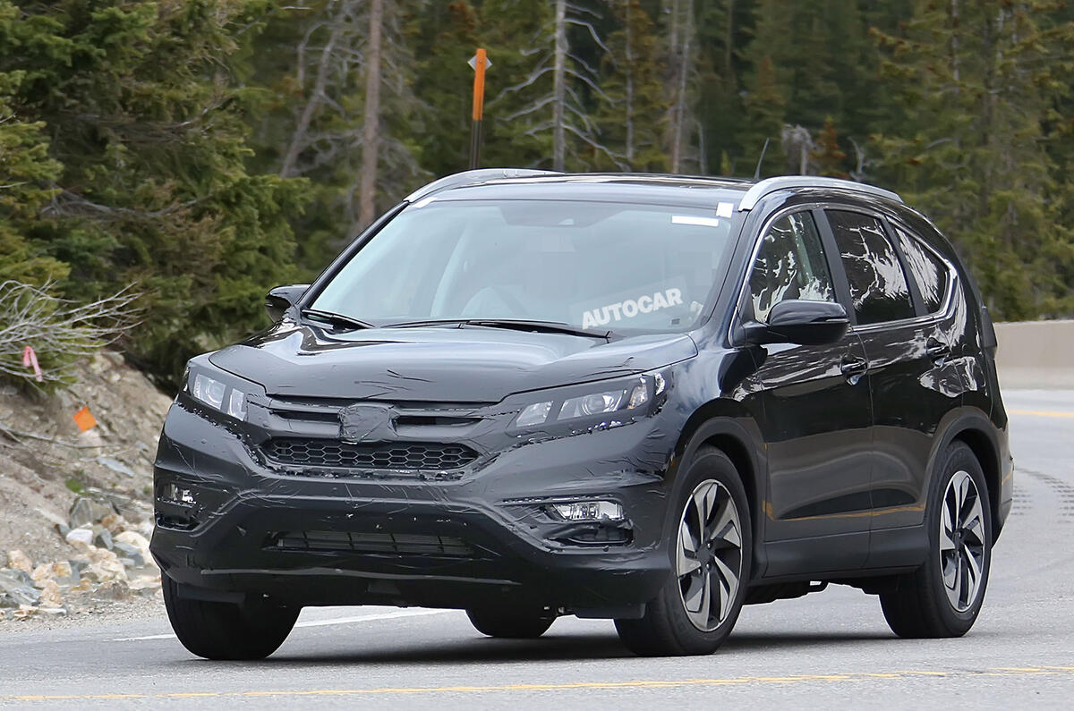 no title Facelifted Honda CR-V spotted testing for the first time