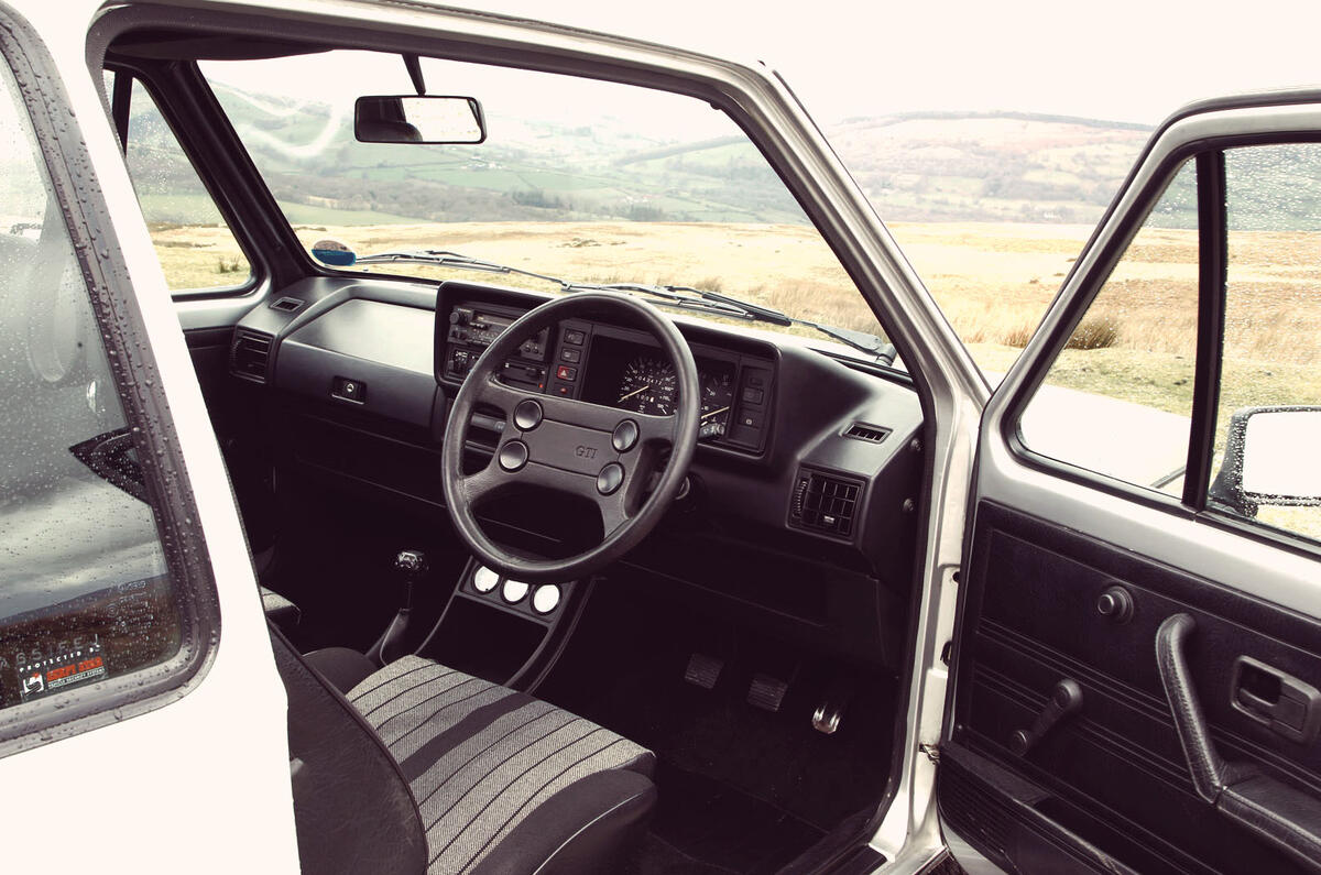 no title Deciding the world's greatest hot hatchback - picture special