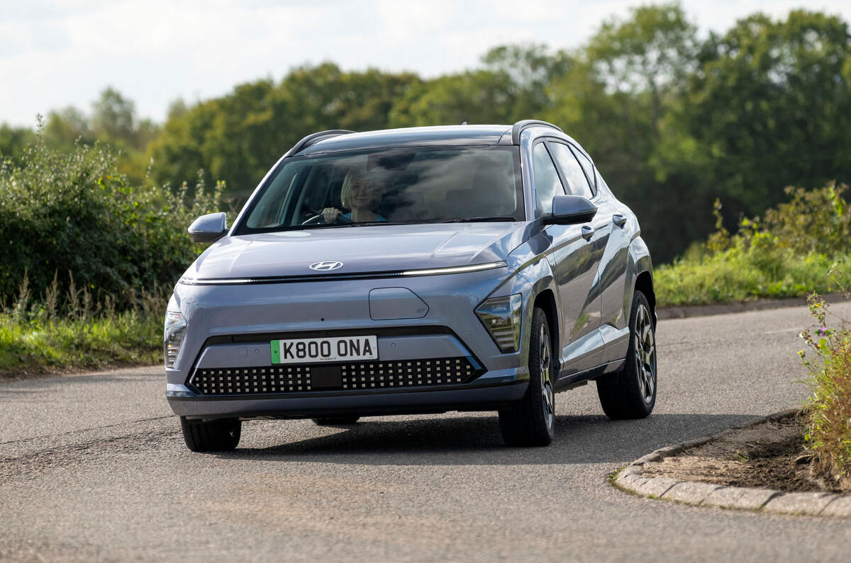 hyunda kona electric review 2023 022 cornering front