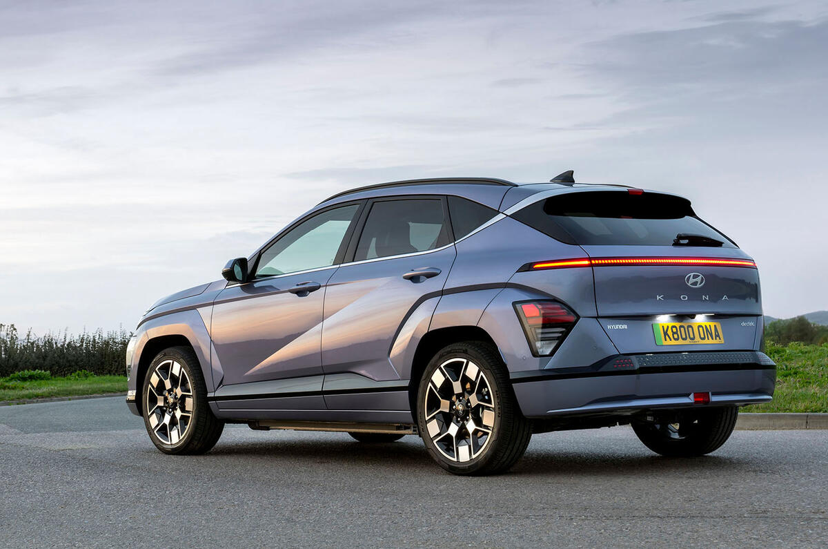 hyunda kona electric review 2023 025 static rear
