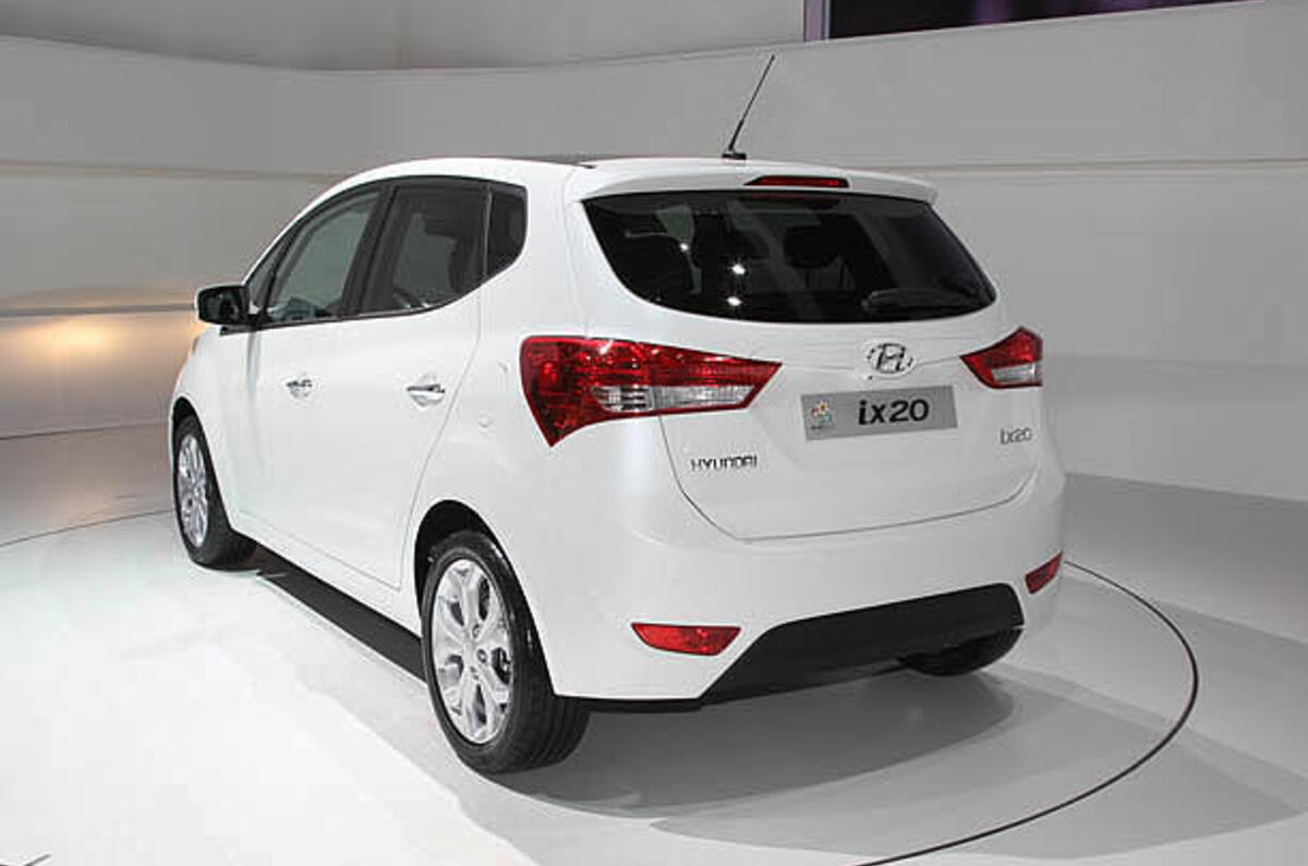 no title Paris motor show: Hyundai ix20 MPV
