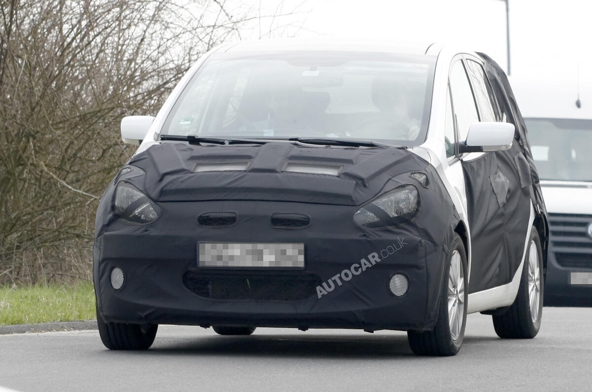 no title Hyundai's new MPV: first pics