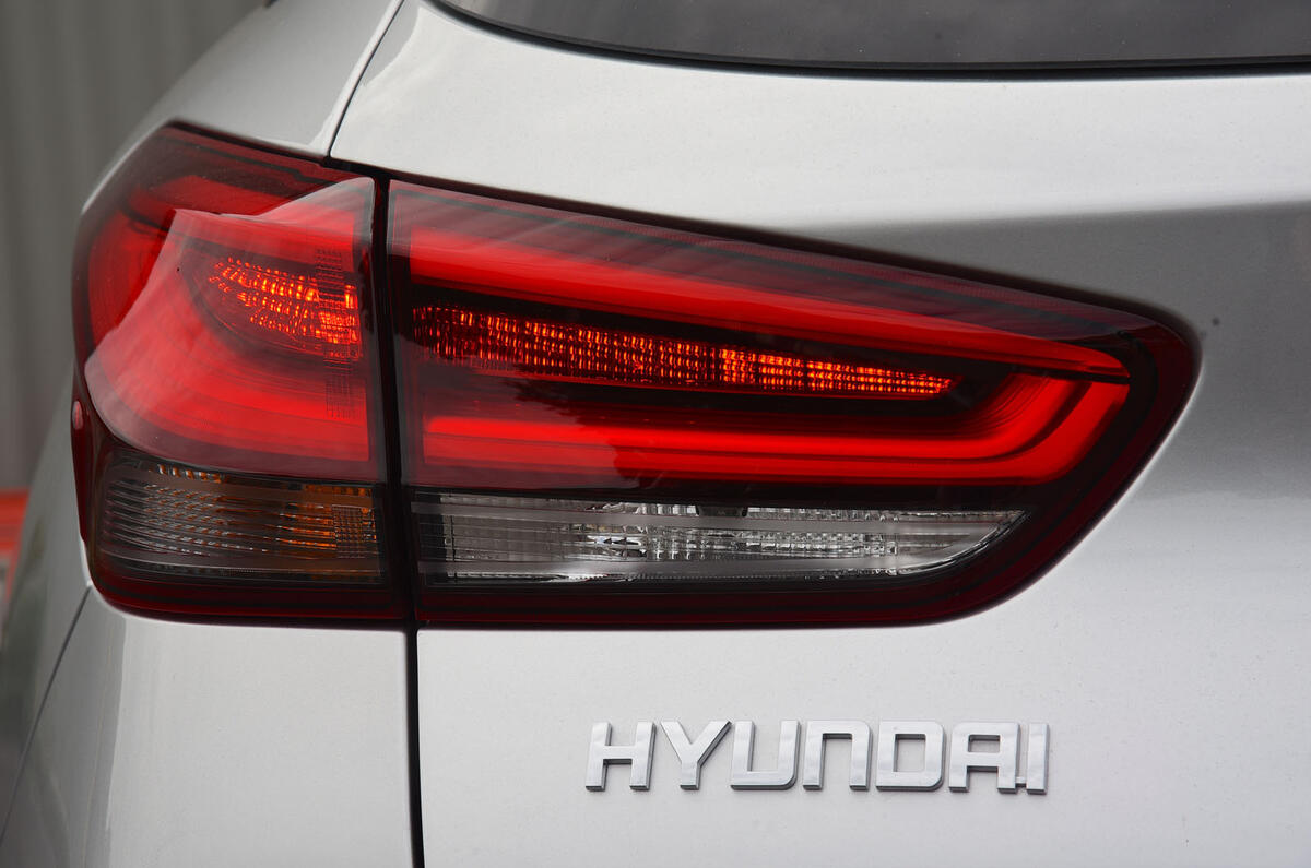 Hyundai i30 badging