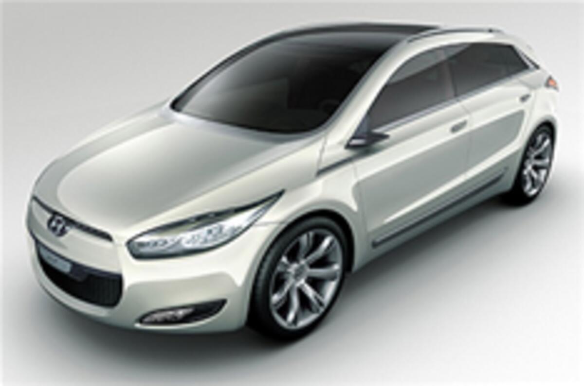 Hyundai i40: details emerge